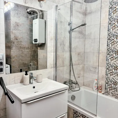 Apartment Curie